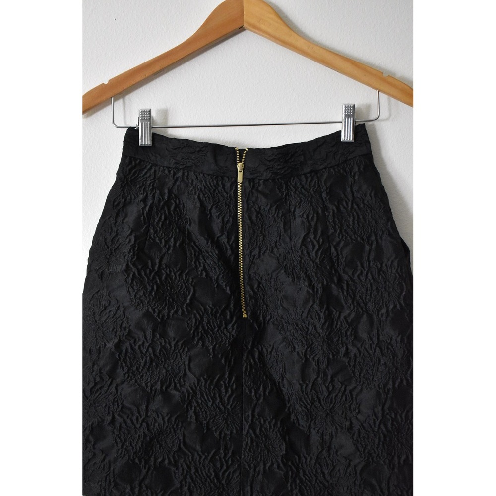 H&M Mini Skirt Women Size 6 Black NEW Cloque Jacquard Floral Textured Gold Zip - Picture 5 of 7